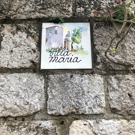 Regina Di Capri - Maria - Villa *